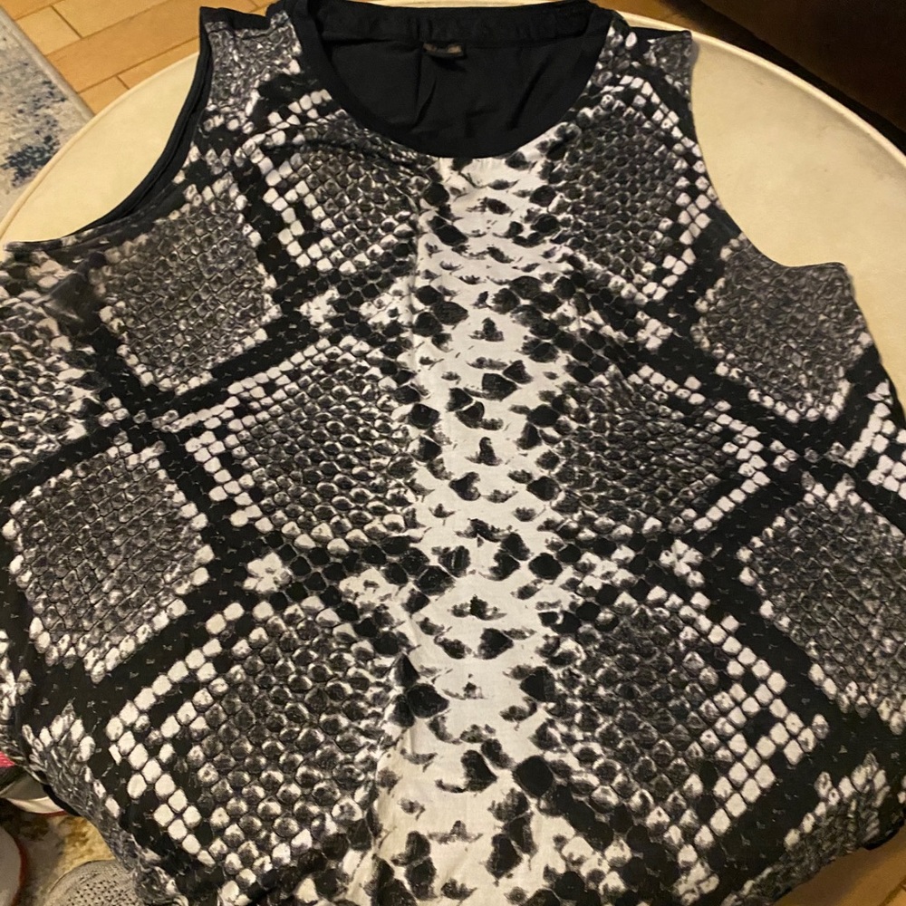 True religion sleeveless top